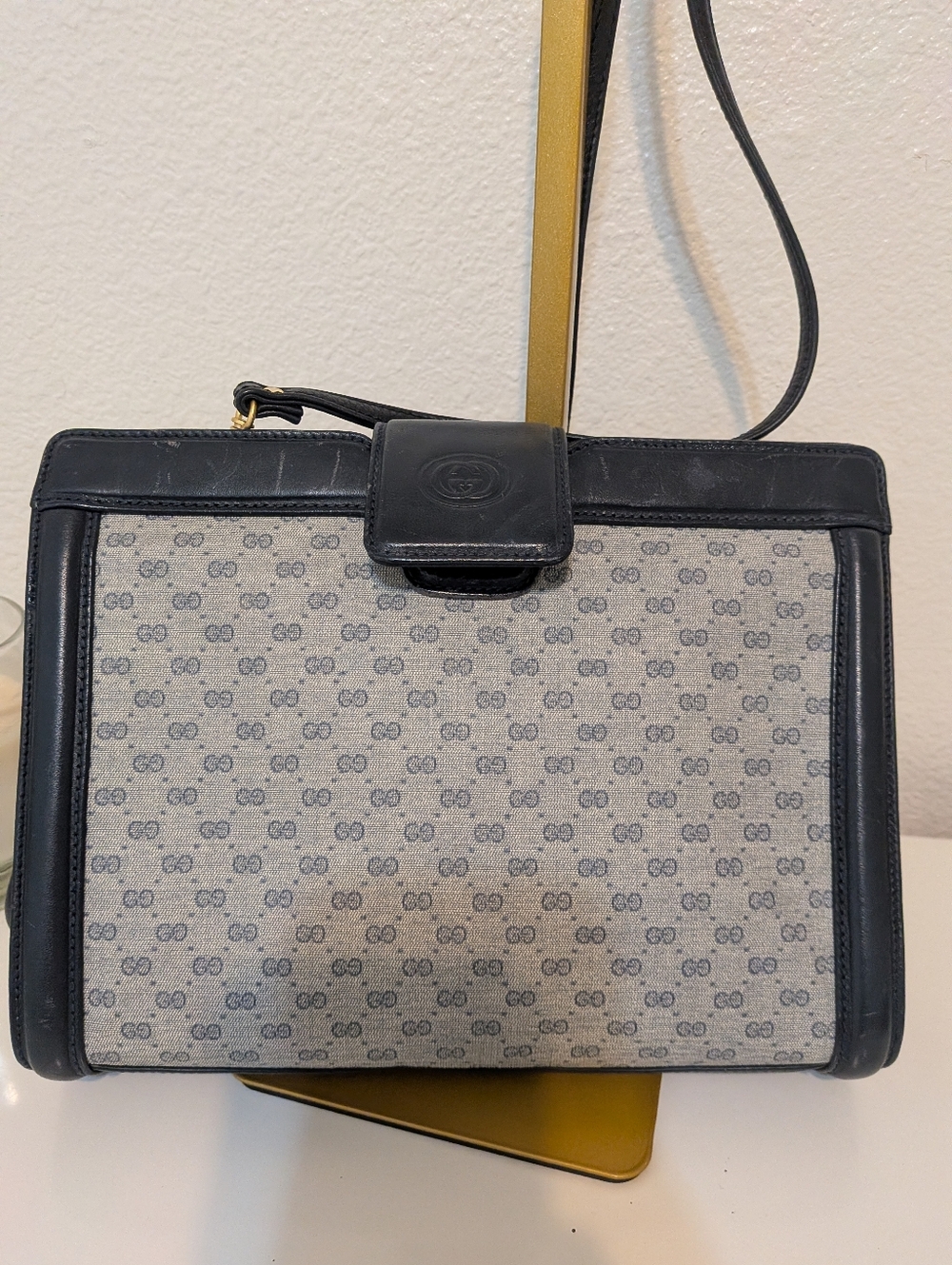 Gucci Micro GG Supreme 2-Way Shoulder Bag - VINTAGE - Picture 2 of 13